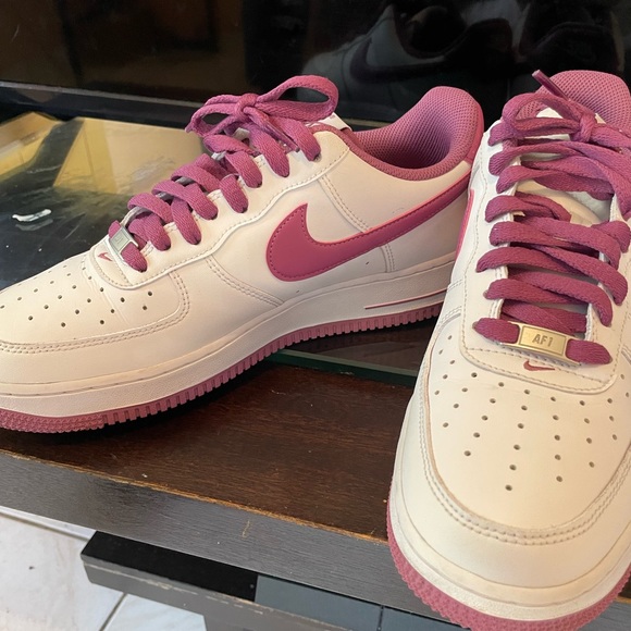 Nike AF1 - Picture 3 of 3
